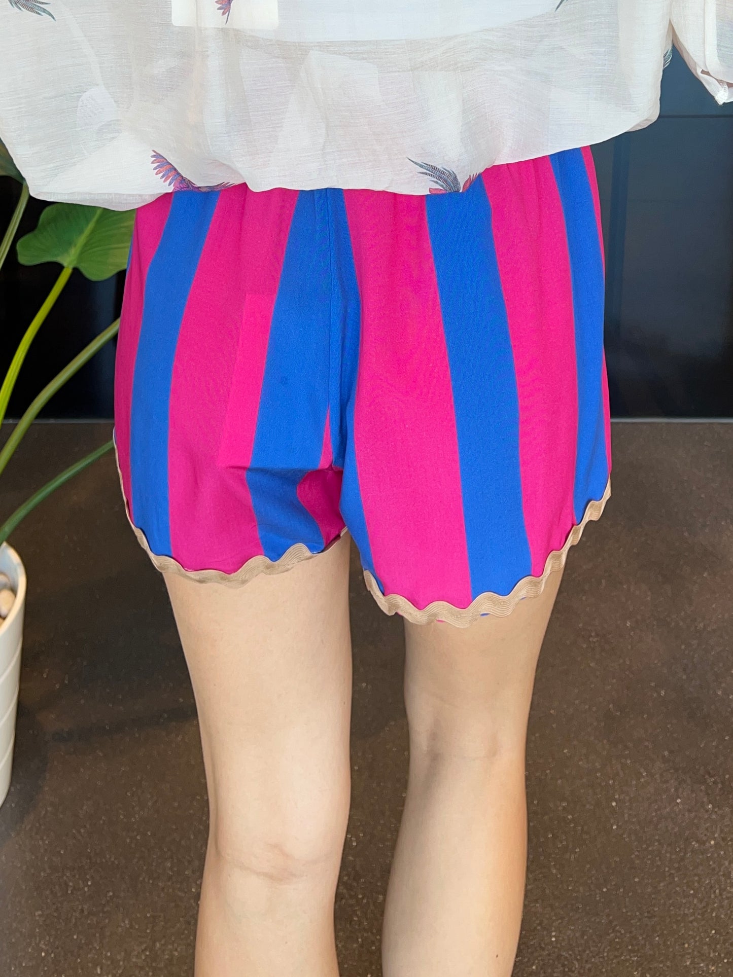 Short a righe fucsia/bluette