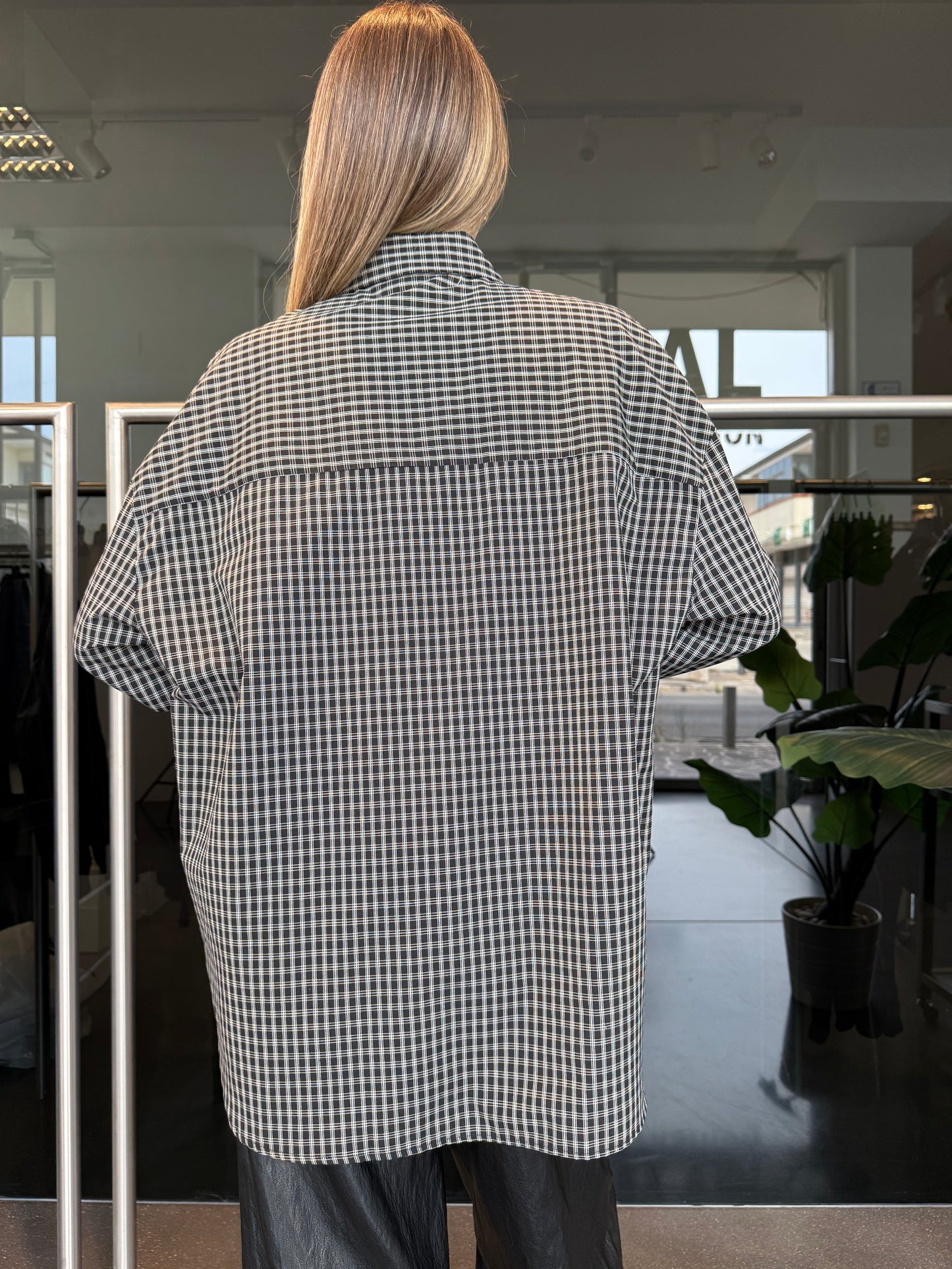 Camicia check over nera