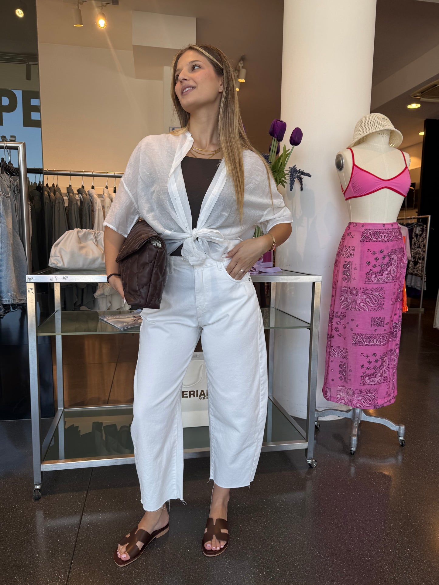Camicia in mussola bianca