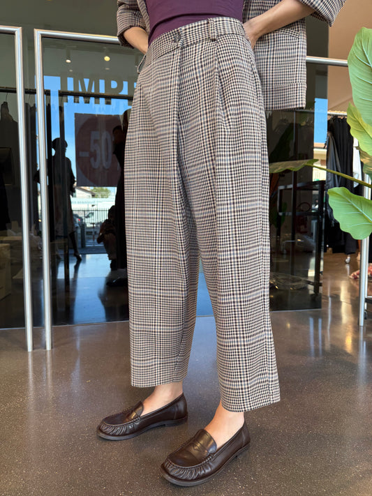 Please pantalone check