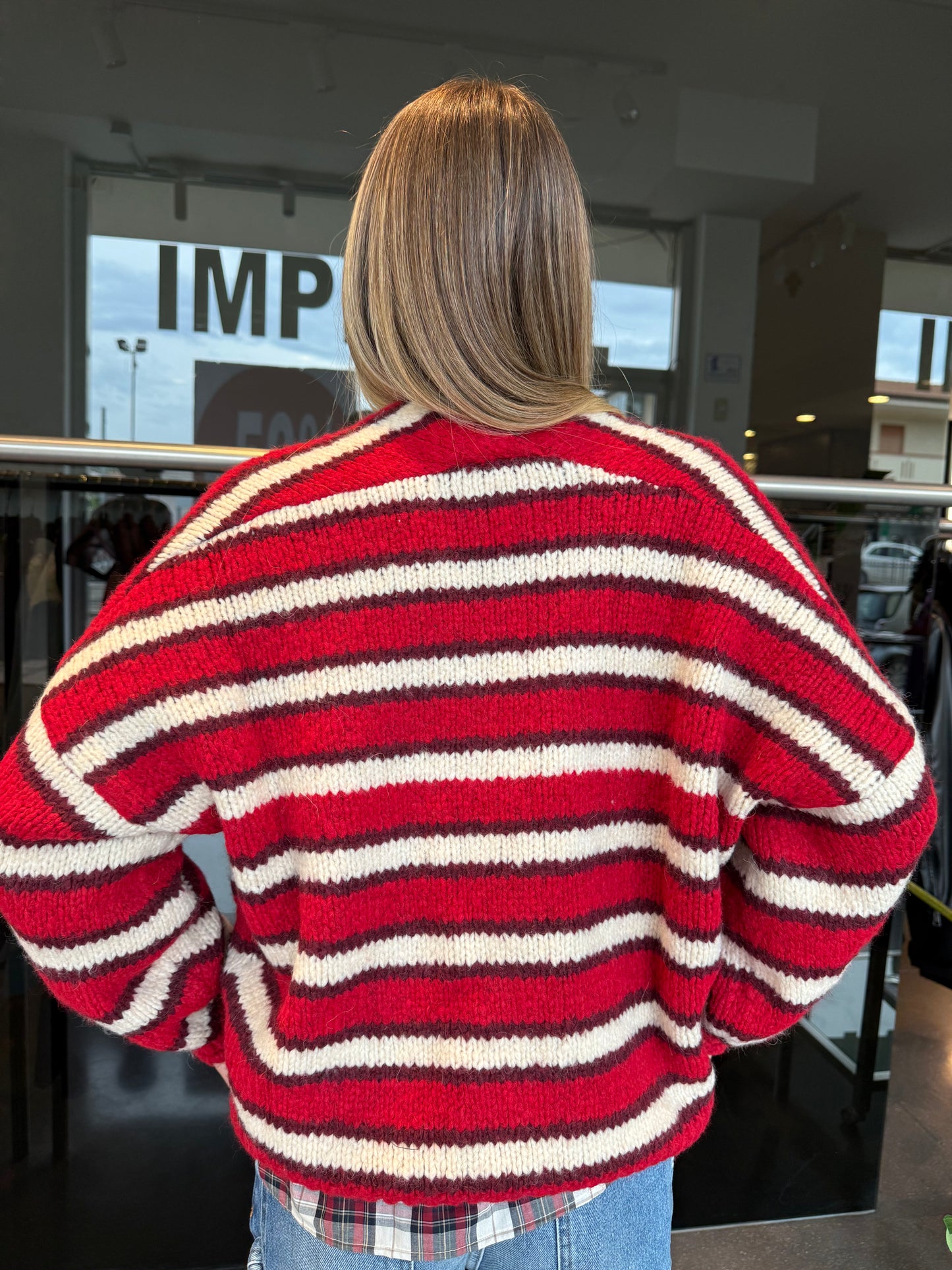 Cardigan tre bottoni rosso