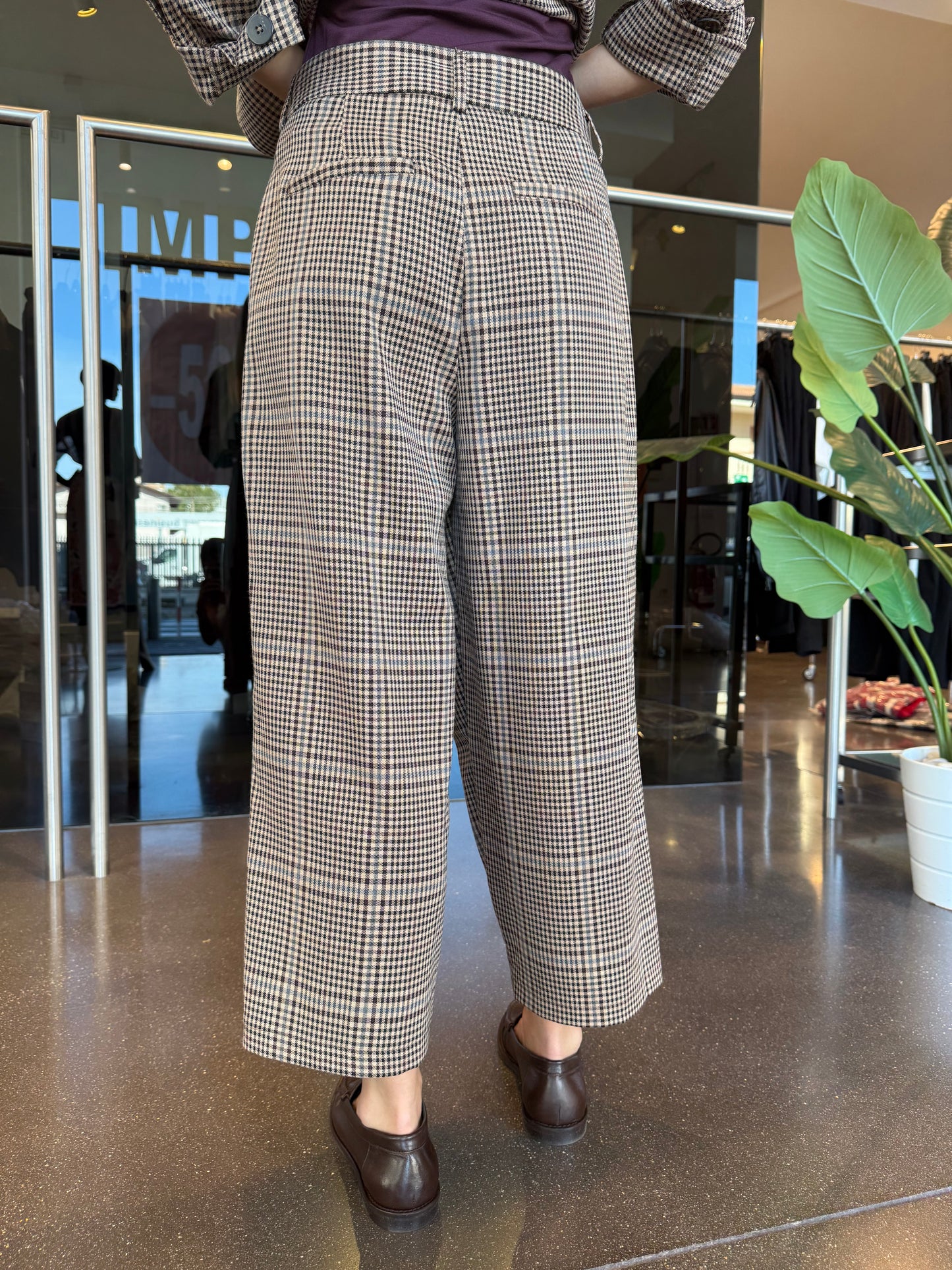 Please pantalone check