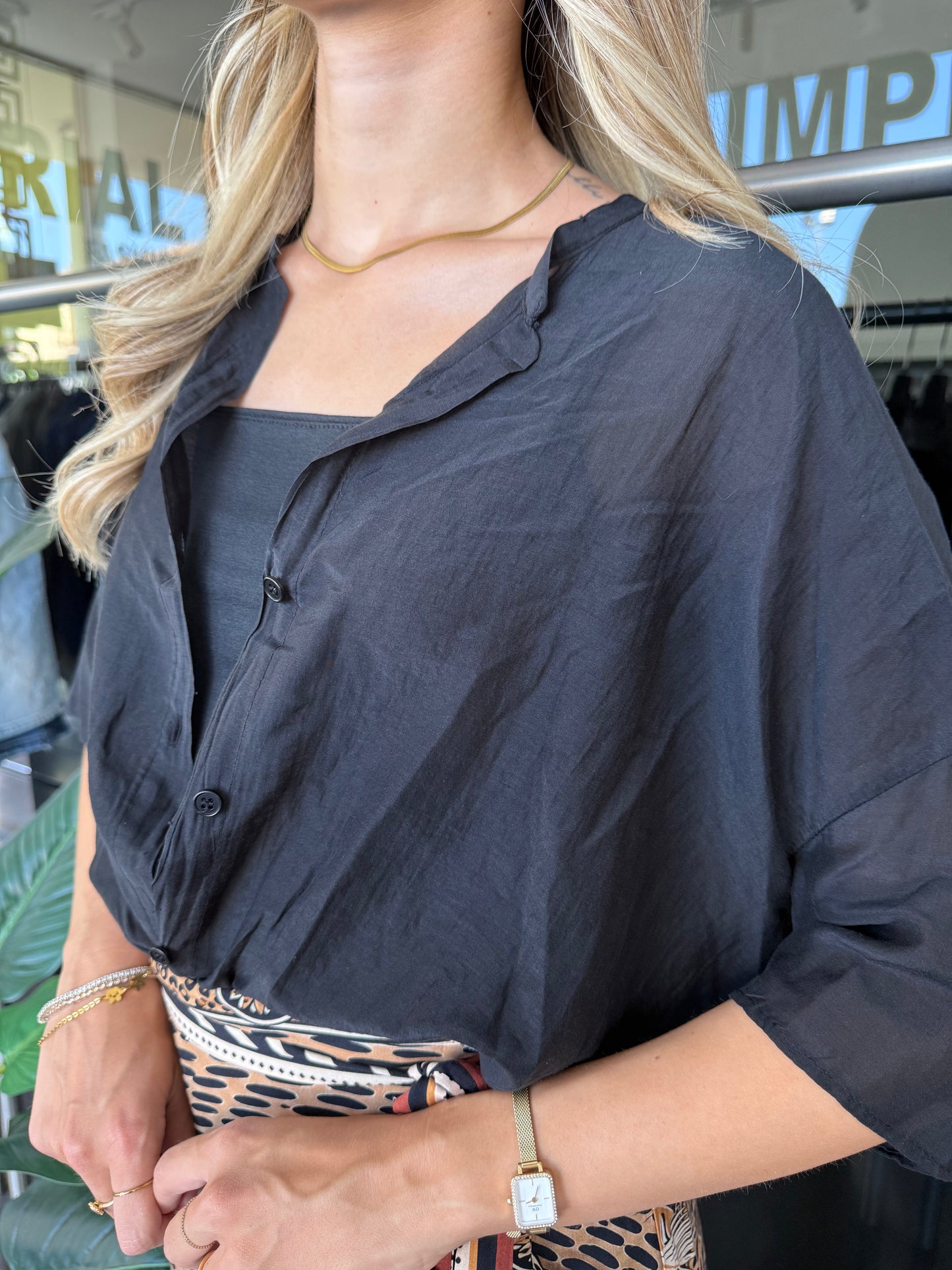 Camicia in mussola nera